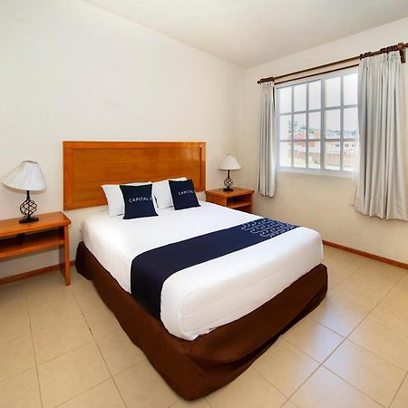 Capital O Hotel Casa Don Tito Хокотитлан Экстерьер фото